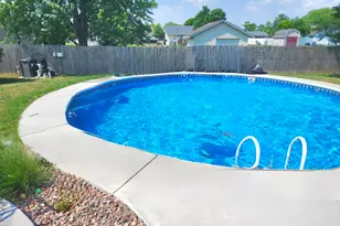 230 E Big Timber Dr, Coal City, IL 60416 - Photo 3