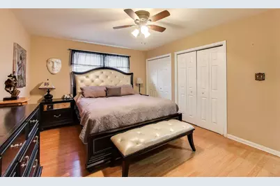 17807 Cypress Avenue, Country Club Hills, IL 60478 - Photo 13