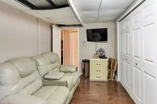 17807 Cypress Ave, Country Club Hills, IL 60478 - Photo 25