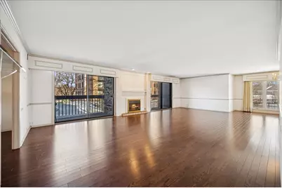 3741 Mission Hills Road #102, Northbrook, IL 60062 - Photo 3