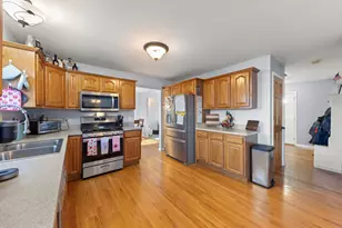 24600 Kaylee St, Shorewood, IL 60404 - Photo 11