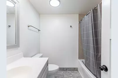 159 Chatham Court #B, Bloomingdale, IL 60108 - Photo 17