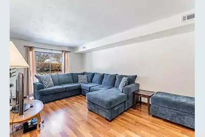 159 Chatham Court #B, Bloomingdale, IL 60108 - Photo 5