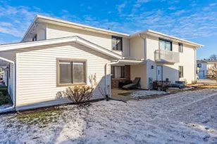 159 Chatham Ct, Bloomingdale, IL 60108 - Photo 3