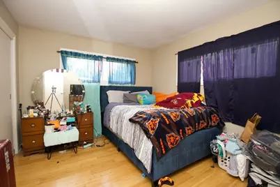 55 E Jeffrey Avenue, Wheeling, IL 60090 - Photo 13