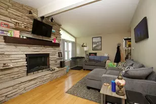 55 E Jeffrey Ave, Wheeling, IL 60090 - Photo 7