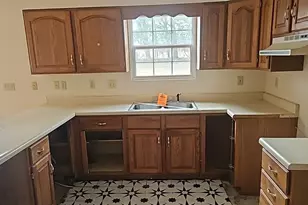 956 Auburn Ln, Orangeville, IL 62939 - Photo 15