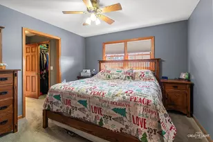 2245 Copley St, Aurora, IL 60506 - Photo 9