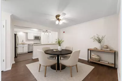 2331 Ogden Avenue #4, Downers Grove, IL 60515 - Photo 3