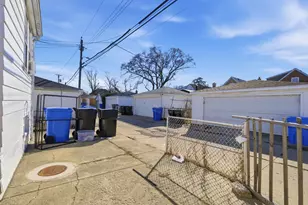 3524 N Ozark Ave, Chicago, IL 60634 - Photo 25