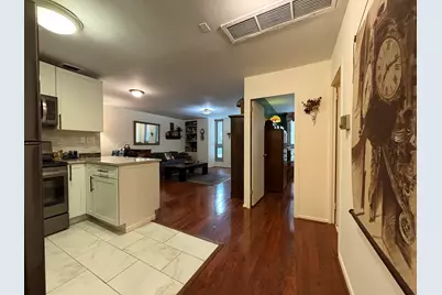 21 W Goethe Street #2A, Chicago, IL 60610 - Photo 3