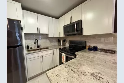 21 W Goethe Street #2A, Chicago, IL 60610 - Photo 11