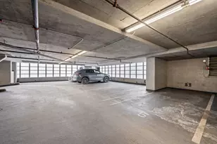 653 N Kingsbury St, Chicago, IL 60654 - Photo 23