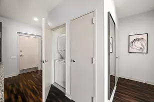 653 N Kingsbury St, Chicago, IL 60654 - Photo 17