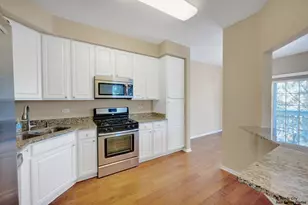 1126 Chadwick Dr, Grayslake, IL 60030 - Photo 3