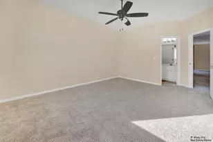 1126 Chadwick Dr, Grayslake, IL 60030 - Photo 7