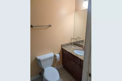 435 E 42nd Street #1, Chicago, IL 60653 - Photo 9