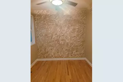 435 E 42nd Street #1, Chicago, IL 60653 - Photo 7