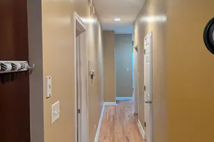435 E 42nd St, Chicago, IL 60653 - Photo 5