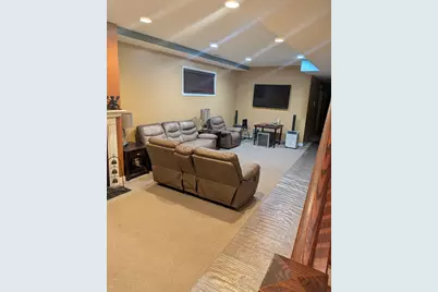 435 E 42nd Street #1, Chicago, IL 60653 - Photo 19