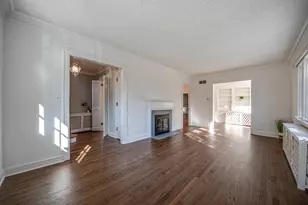 662 Greenview Pl, Lake Forest, IL 60045 - Photo 5