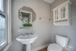 662 Greenview Pl, Lake Forest, IL 60045 - Photo 17