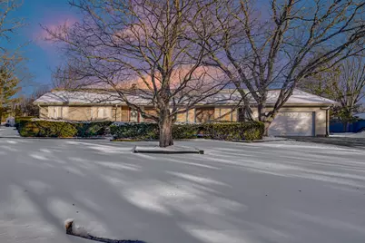 2226 Shannondale Road, Green Oaks, IL 60048 - Photo 1