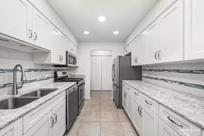 1004 N Mill Street #312, Naperville, IL 60563 - Photo 7