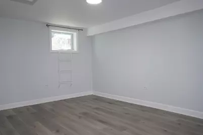 123 N Glenwood Avenue, Glenwood, IL 60425 - Photo 11