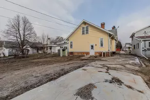 308 N Main St, Princeton, IL 61356 - Photo 31