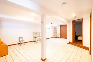 5758 W 64th Pl, Chicago, IL 60638 - Photo 13