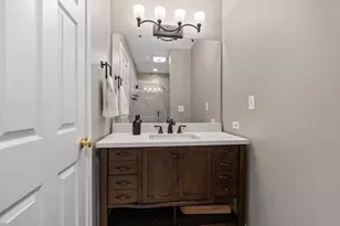 [Address not provided], Northbrook, IL 60062 - Photo 11