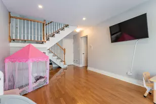56 Salt Creek Rd, Roselle, IL 60172 - Photo 11