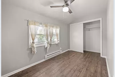 304 Hankes Avenue, Aurora, IL 60505 - Photo 15