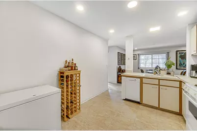 101 N Lincoln Lane #2A, Arlington Heights, IL 60004 - Photo 5