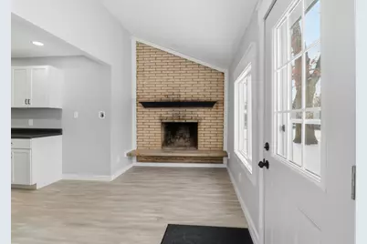 39470 N Woodland Avenue, Antioch, IL 60002 - Photo 9