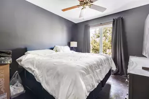 237 Pinewood Ln, Bloomingdale, IL 60108 - Photo 17