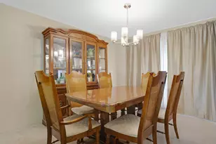 16321 Maryland Ave, South Holland, IL 60473 - Photo 5