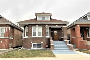 5731 S Campbell Ave, Chicago, IL 60629 - Photo 1