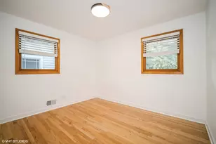 119 E Ellis Ave, Libertyville, IL 60048 - Photo 13