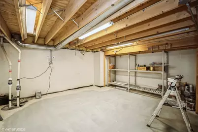 119 E Ellis Avenue, Libertyville, IL 60048 - Photo 23