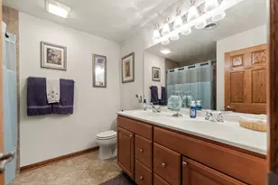 311 Alden Dr, Sycamore, IL 60178 - Photo 35