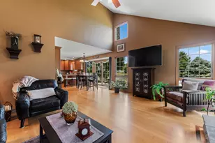 311 Alden Dr, Sycamore, IL 60178 - Photo 21