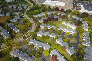 6771 E Wellsley Ct, Gurnee, IL 60031 - Photo 29