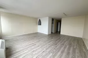 5320 N Sheridan Rd, Chicago, IL 60640 - Photo 3