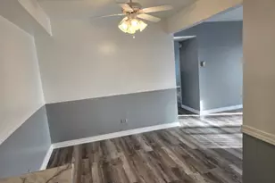 17701 Park Blvd, Lansing, IL 60438 - Photo 7