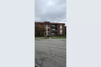 17701 Park Boulevard #304, Lansing, IL 60438 - Photo 1