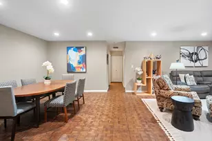 1220 Rudolph Rd, Northbrook, IL 60062 - Photo 5