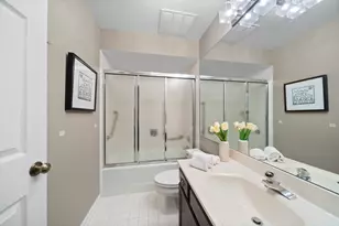 1220 Rudolph Rd, Northbrook, IL 60062 - Photo 9