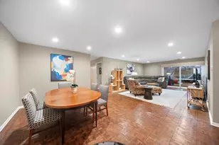 1220 Rudolph Rd, Northbrook, IL 60062 - Photo 5